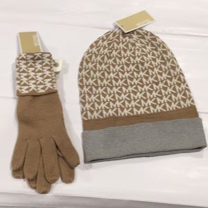Original MK beanie and glove set